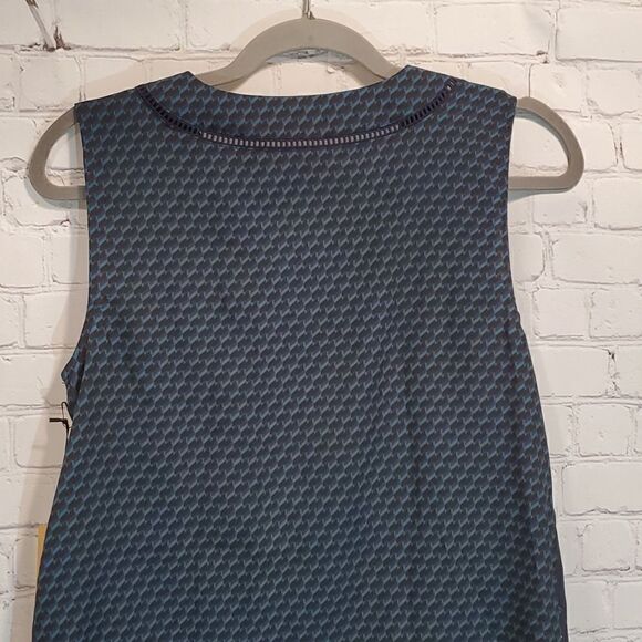 Halogen mixed print polyester sleeveless blouse NWT - Picture 9 of 11